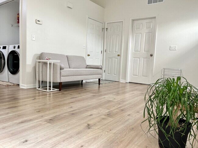 Foto del edificio - 1105 Britley Park Ln