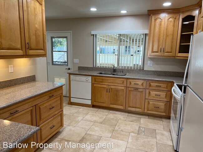 Building Photo - 2 br, 2 bath House - 14103 Village 14