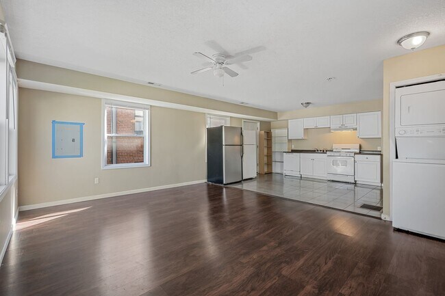 Foto del edificio - 629 SE Oak St