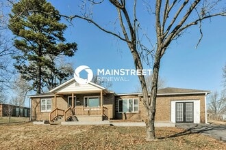 Building Photo - 1319 N Third St