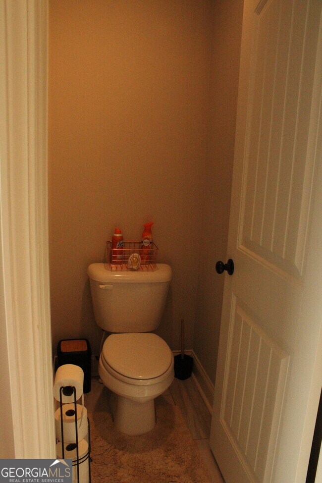 Foto del edificio - 111 Sourwood Ln