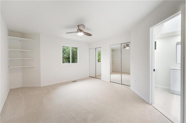 Foto del edificio - 11916 Moss Point Ln