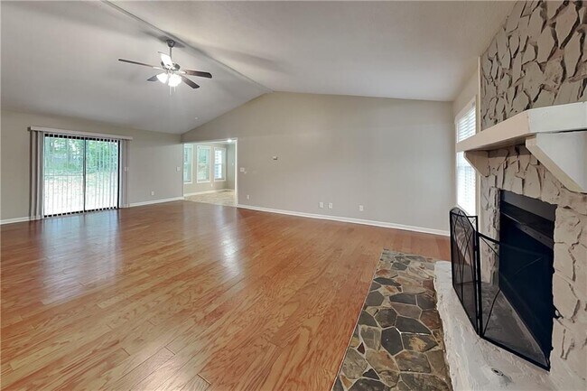 Foto del edificio - 4792 Southern Ct NW