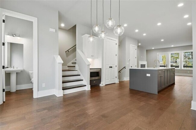 Foto del edificio - 302 Gibson St SE