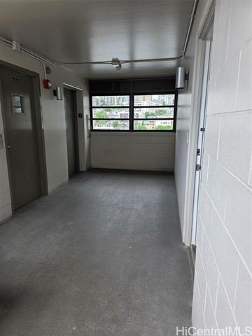 Building Photo - 1073 Kinau St