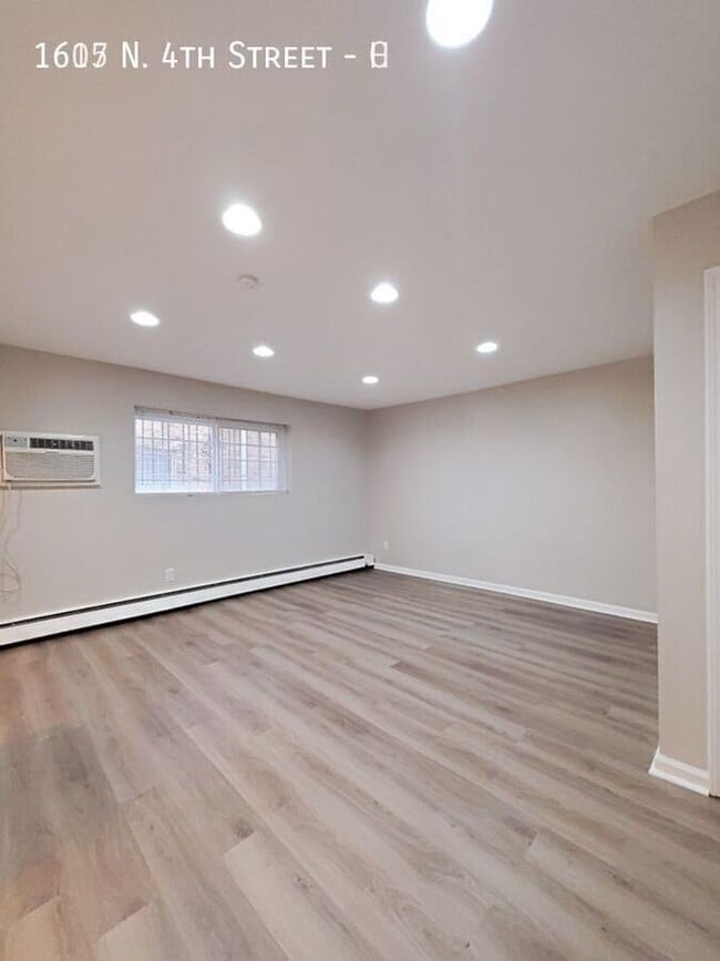 Foto del edificio - 1615 N 4th St