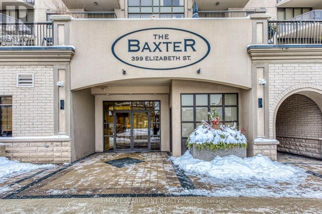 Photo du bâtiment - 399 Elizabeth St
