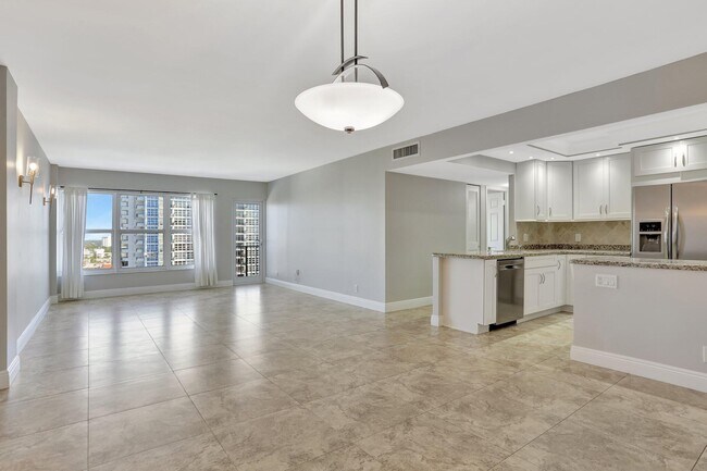 Foto del edificio - 405 N Ocean Blvd