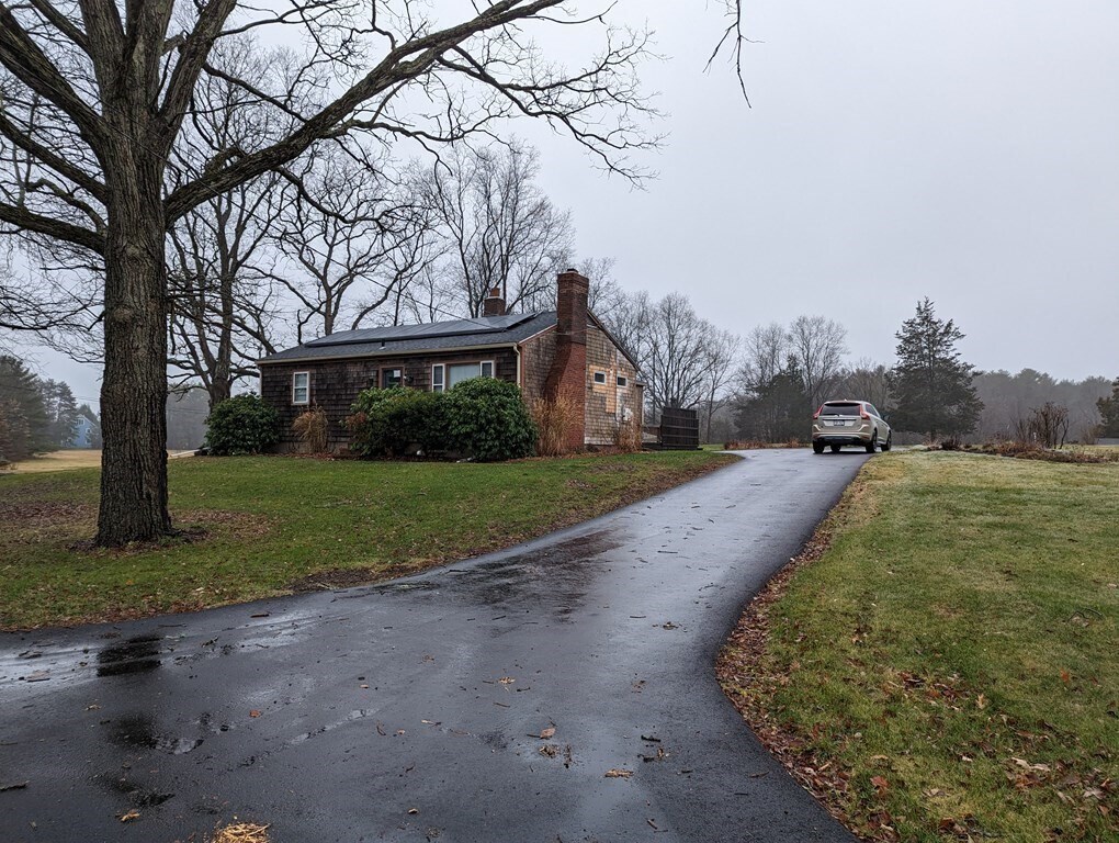 90 Middle, Newbury, MA 01951 House for Rent in Newbury, MA