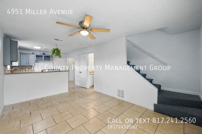 Foto del edificio - 4951 Miller Ave