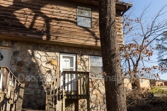 Building Photo - 3299 Conner St