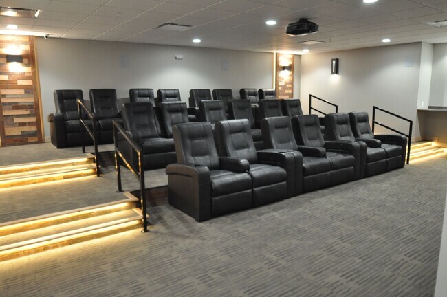 Foto del edificio - 2 Bedroom - 2 Bathroom Apartment for Rent!