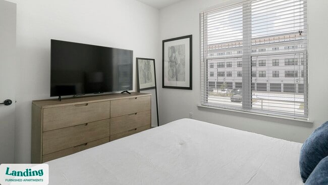 Foto del edificio - 91 Jensen Dr