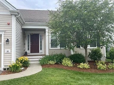 Building Photo - 14 Heartwood Way