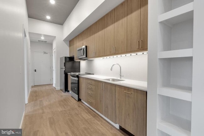 Foto del edificio - 525 N 41st St