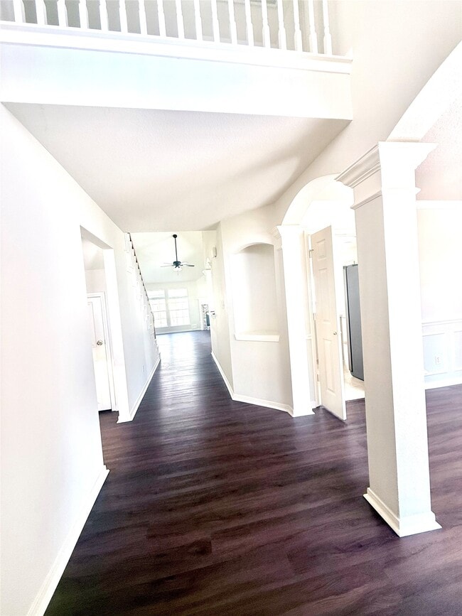 Building Photo - 24826 Butterwick Dr