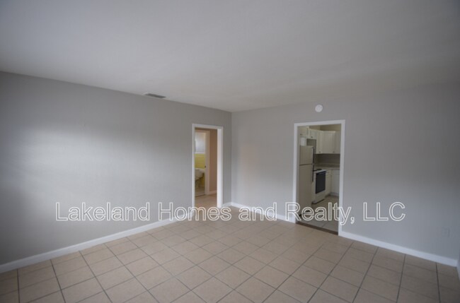 Building Photo - 1034 Berkley Rd