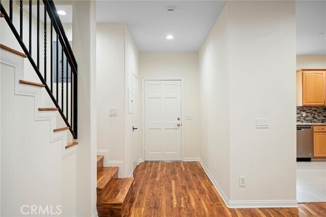 Foto del edificio - 415 E Dryden St