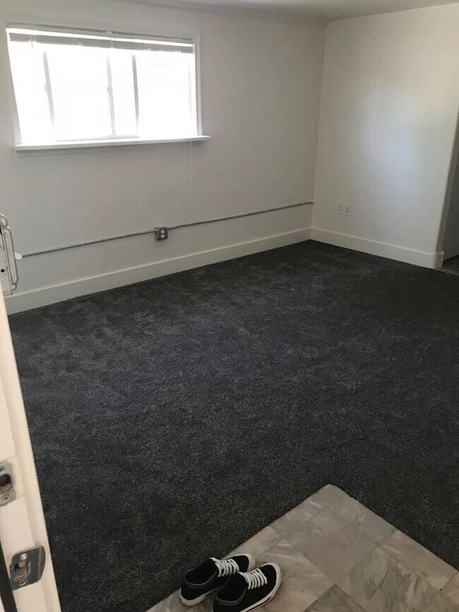 Building Photo - 792 500 North, Unit 794