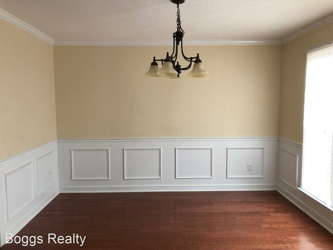 Building Photo - 5 br, 3 bath House - 500 Wyckfield Way