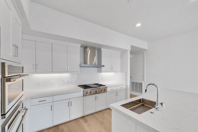 Foto del edificio - 4507 Rivington