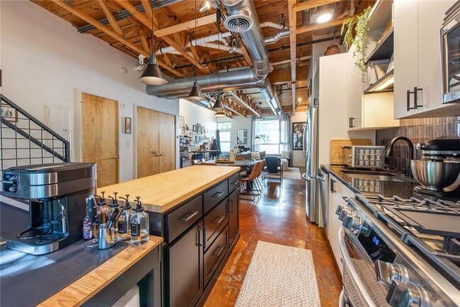 Building Photo - 1661 La France Street Northeast