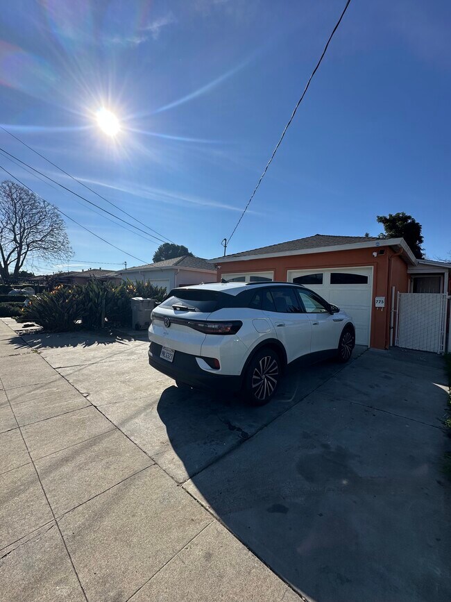 Foto del edificio - 773 N 14th St