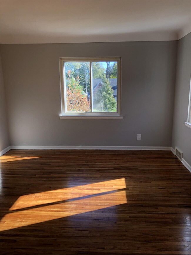 Foto del edificio - 2831 Algonquin Pkwy
