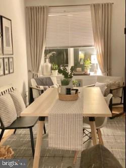 Foto del edificio - 1635 R St NW