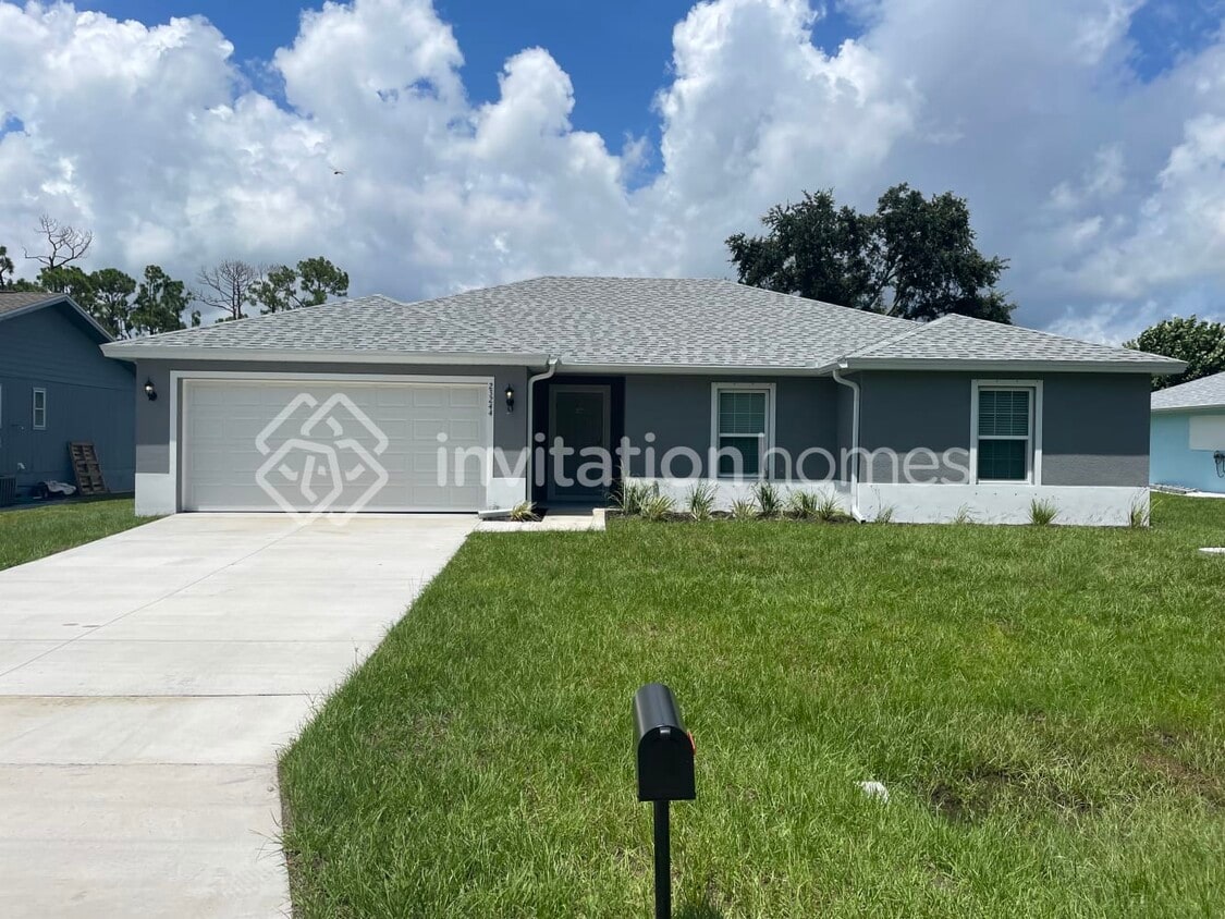 Primary Photo - 23244 Avacado Ave