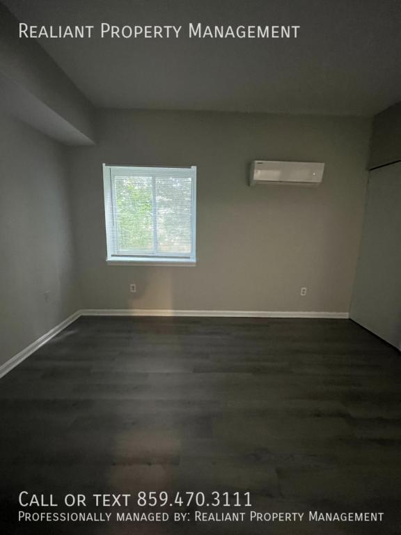 Building Photo - 208 Lakeshore Drive, # 20