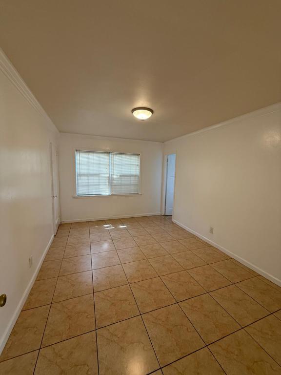 Building Photo - 226 Wenonah Pl