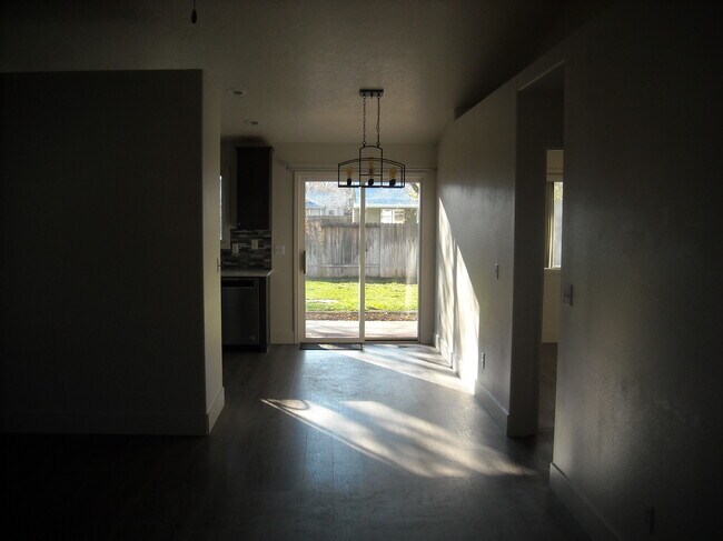 Foto del edificio - 11089 W Palm St