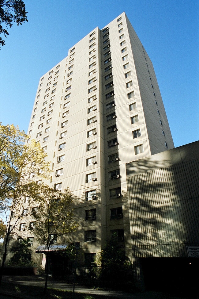 Building Photo - Fort Garry Tower