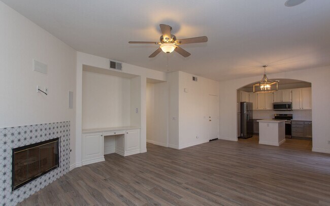 Building Photo - Gorgeous 4 bedroom home in Calavera Hills!