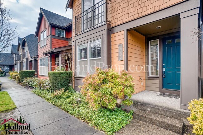 Building Photo - Beautiful 2 Bedroom 2.5 Bathroom Townhouse in Hillsboro!