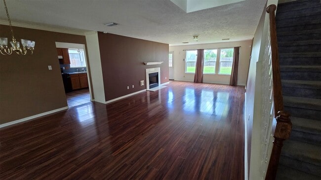Building Photo - 10822 Glenora Dr