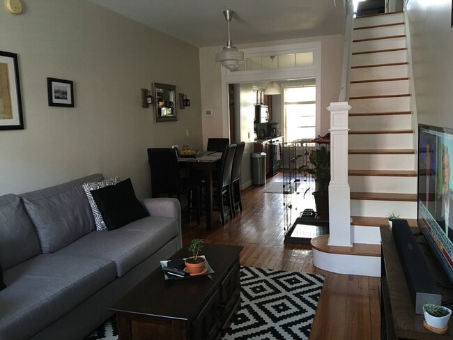 Living/Dining - 135 N Belnord Ave