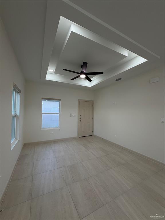 Building Photo - 14 Dragonfly St