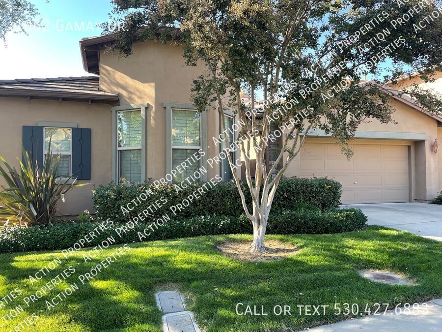 Primary Photo - Luxury 3 Bedroom | Serrano Guard Gated Com...