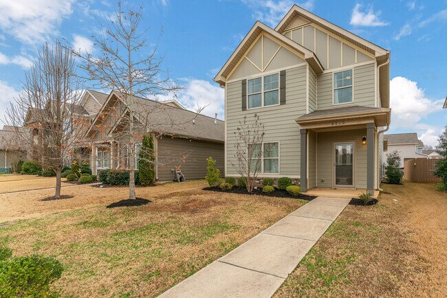 Foto del edificio - 6010 Stonewater Ct