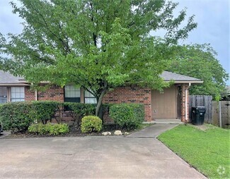 Building Photo - 9718 Windy Ridge Rd