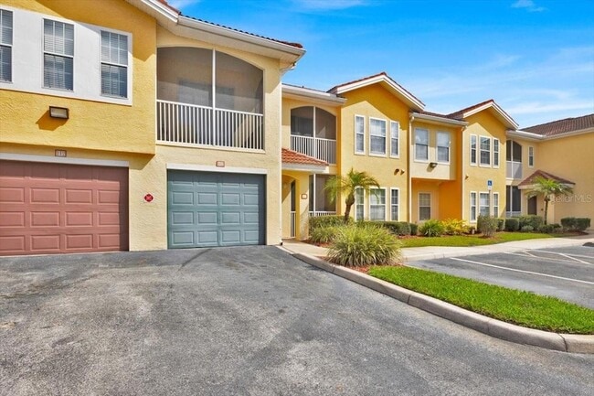 Building Photo - 12017 Villanova Dr