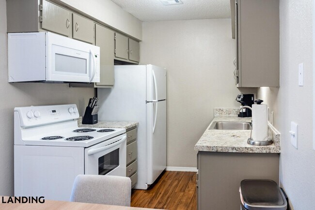 Foto del edificio - 6326 S 107th E Ave
