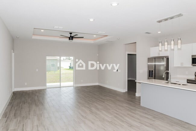 Building Photo - 392 Camellia Ct, Poinciana, FL 34759, USA