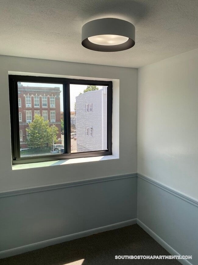 Foto del edificio - 740 E 7th St