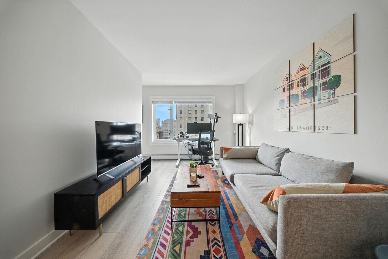 Foto principal - 899 Pine St