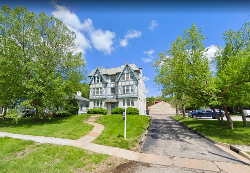 125 E Bodley Ave Unit 2W, Kirkwood, MO 63122 Condo for Rent in