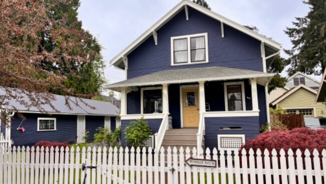 Foto del edificio - 908 Jackson St