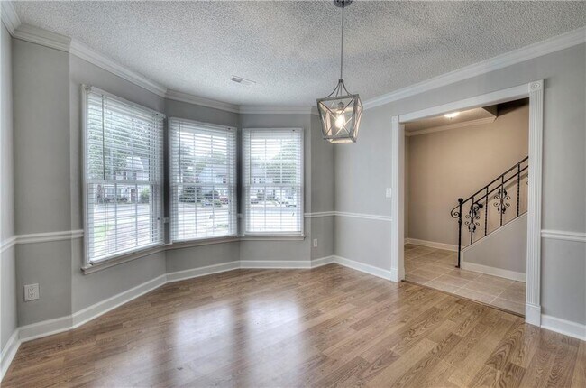 Foto del edificio - 1026 Windy Oaks Ct
